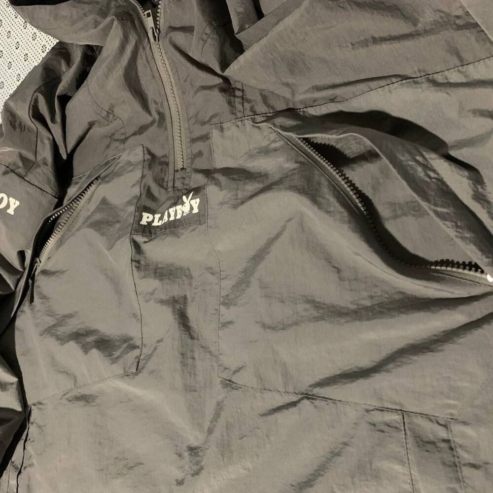 Playboy by PacSun Nylon Anorak Pullover Windbreaker Jacket Gray Hood M - Picture 6 of 9